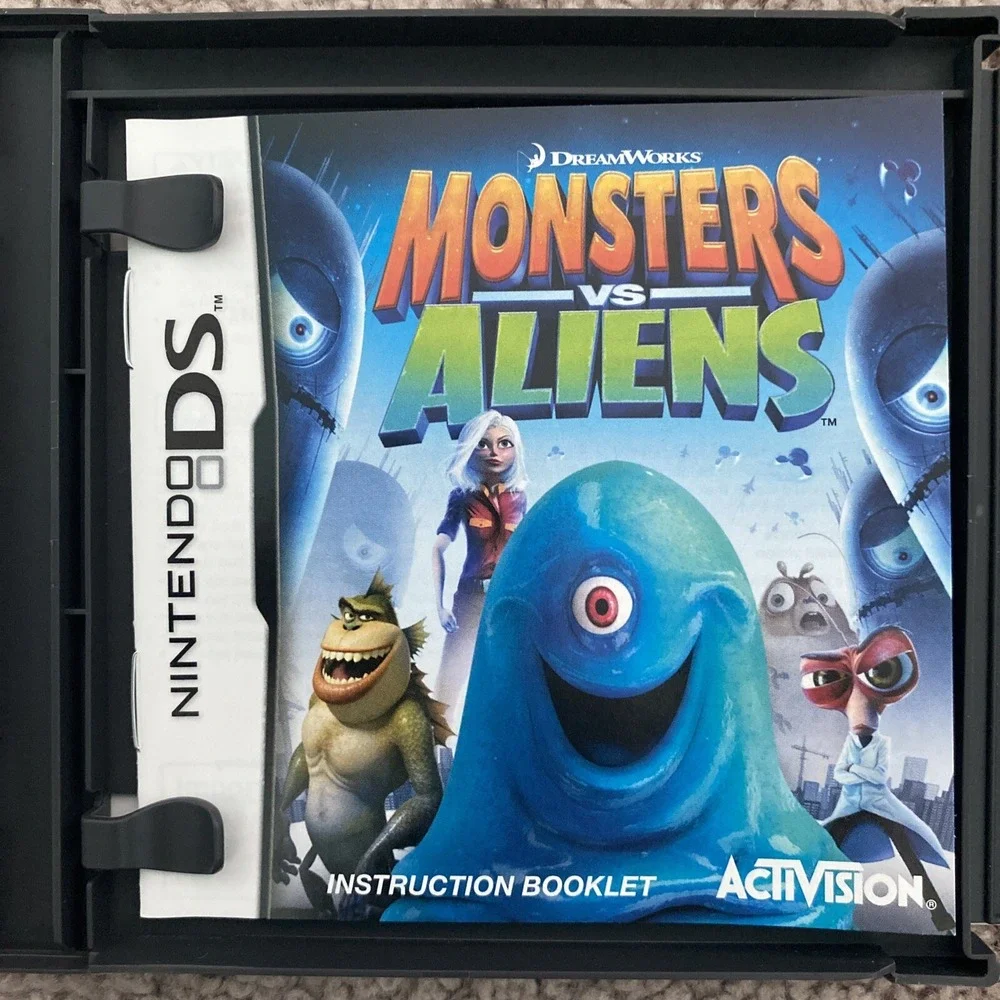 MONSTERS VS ALIENS‎ kids game complete in case w/ manual - Nintendo DS or 3DS